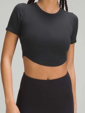 lululemon athletica Hold Tight Cropped Short Sleeve Tee